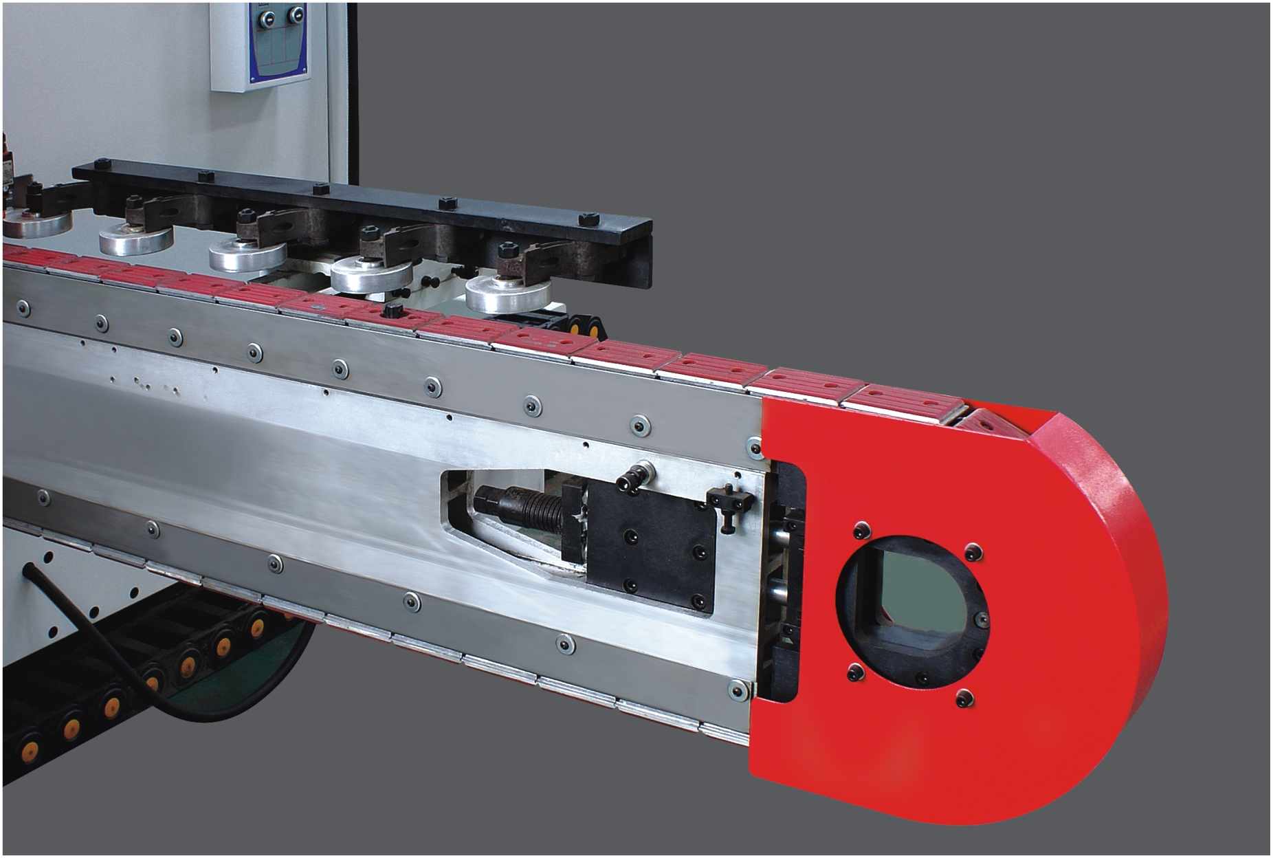 V-hold Machinery High speed double end tenoner supplier for trimming and sizing wood panel-3